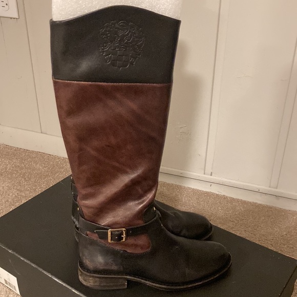 Vince Camuto tall boots womens size 8. Dark wood/black leather, gold buckle - Picture 1 of 7
